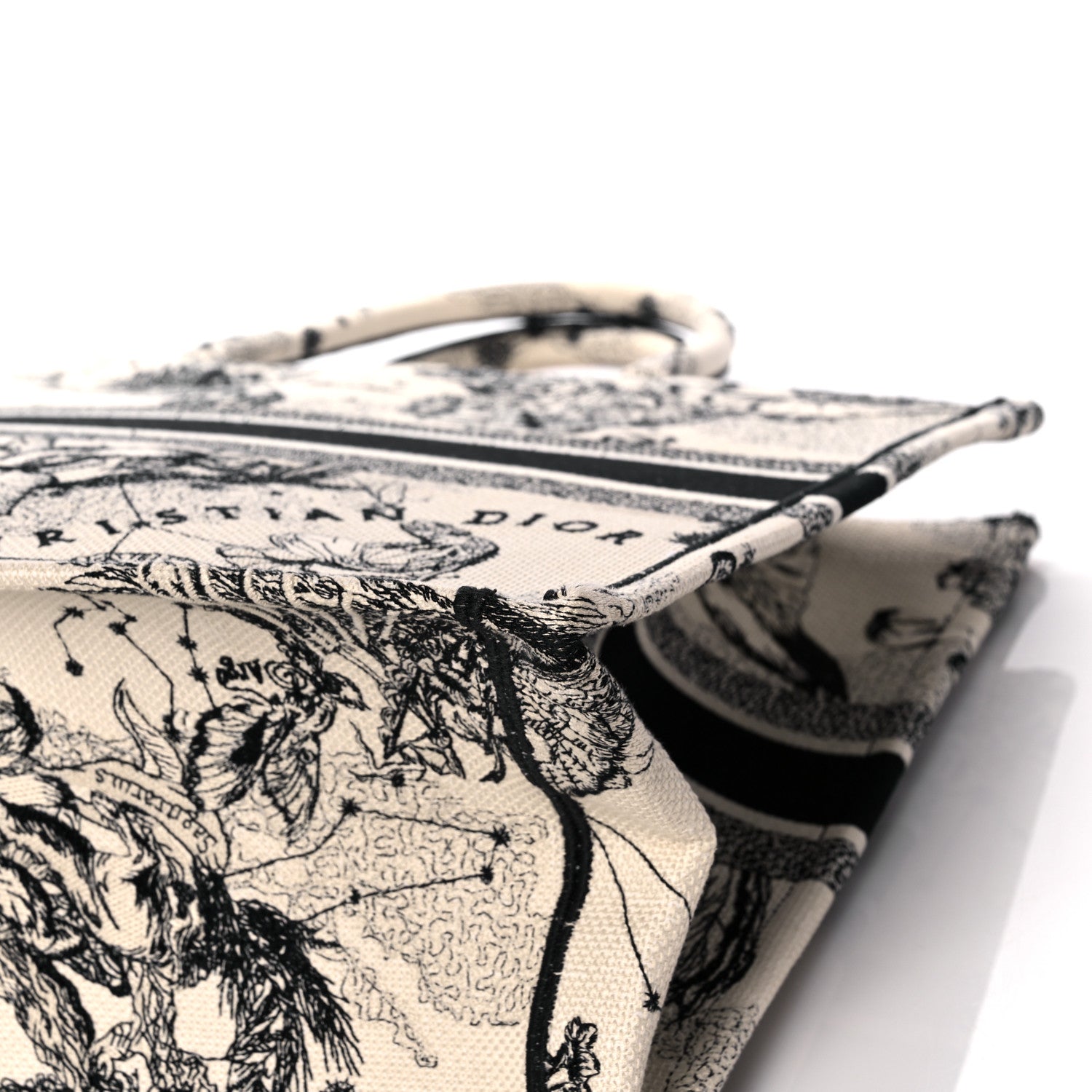 Christian Dior Canvas Embroidered Large Toile De Jouy Book Tote Latte 10 of 11