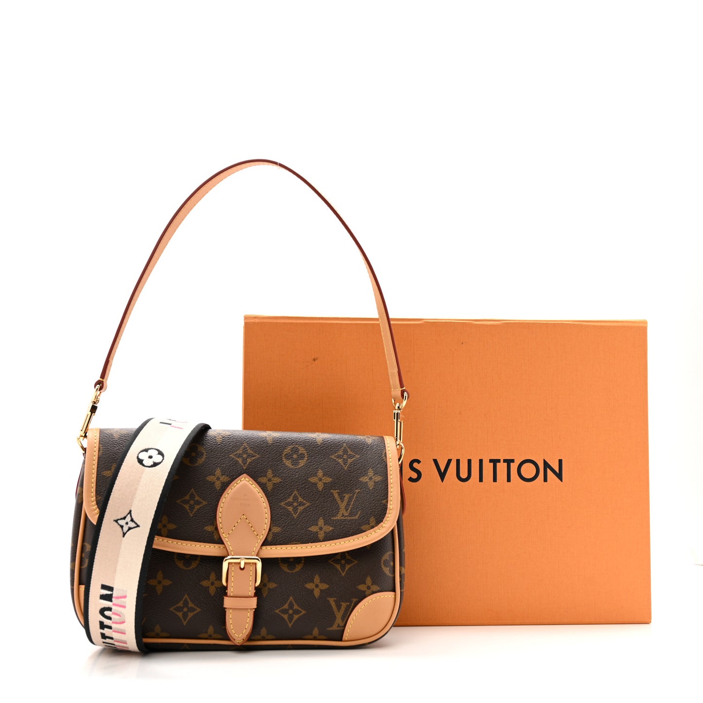 Monogram Diane Black