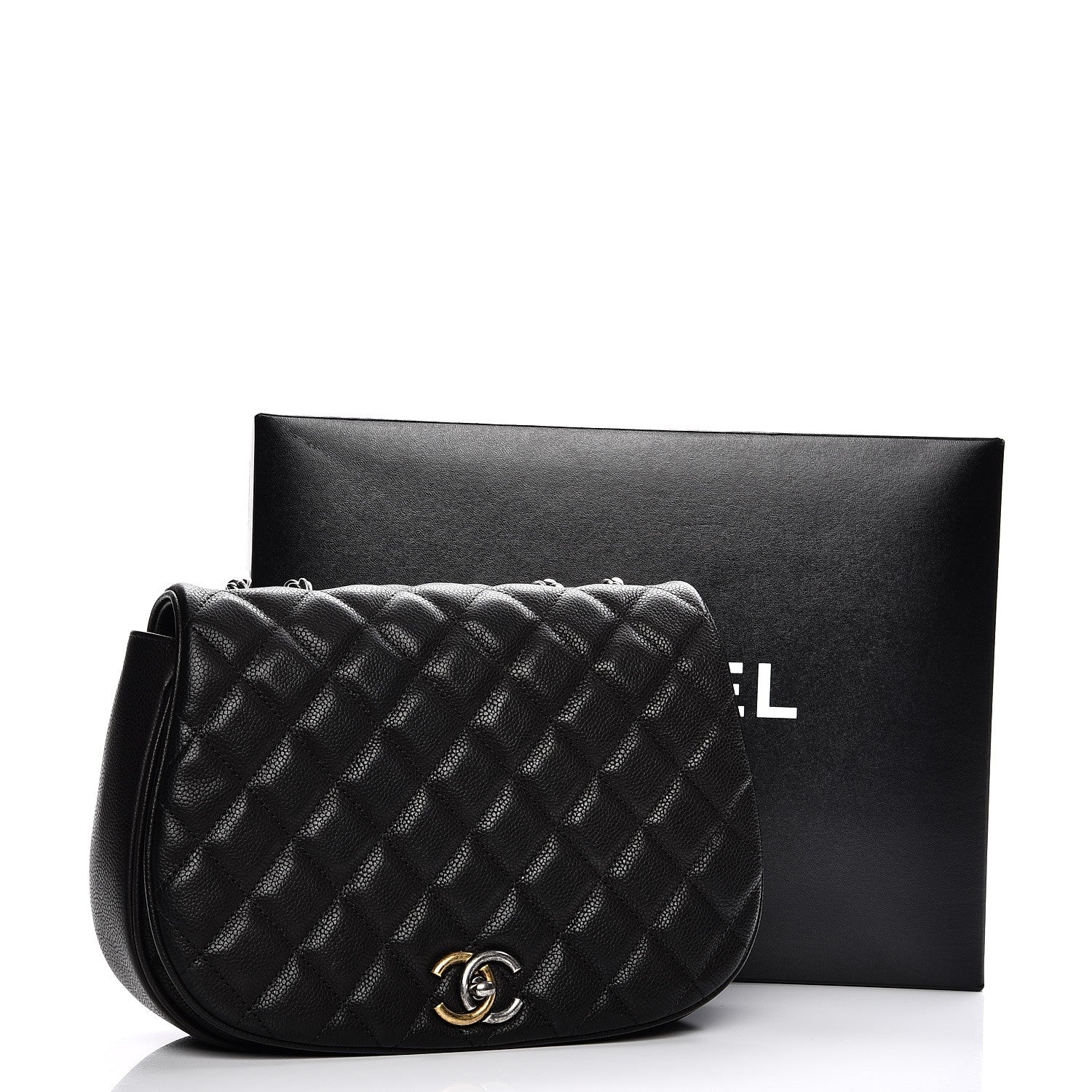 Chanel Caviar Quilted Casual Pocket Messenger Flap Black 11 of 11
