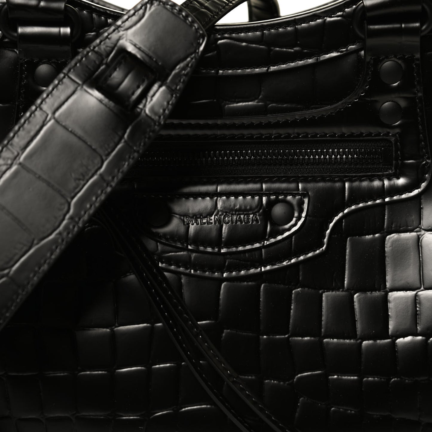 Semi Shiny Calfskin Crocodile Embossed Neo Classic Black Hardware S City Black