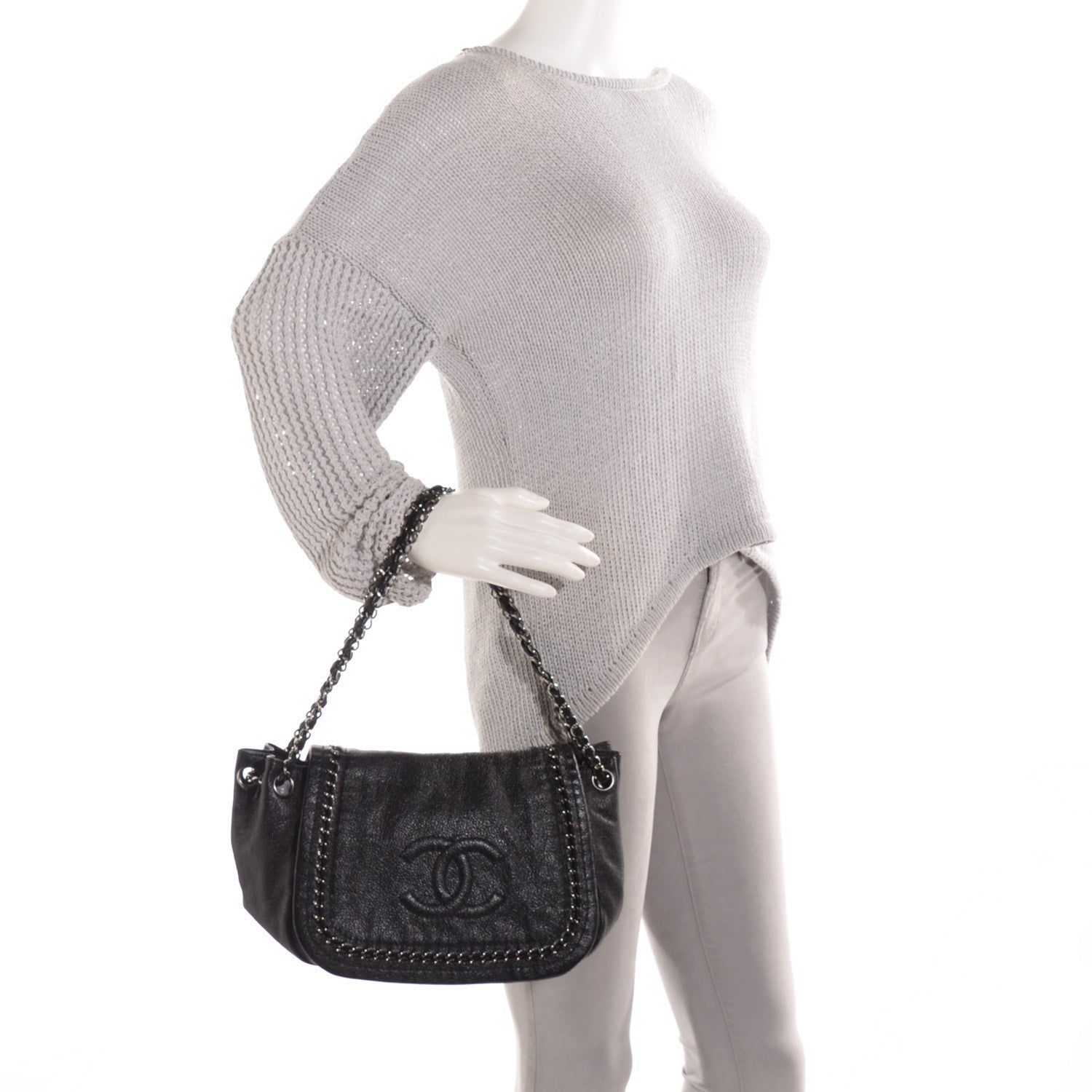 Chanel Metallic Goatskin Luxe Ligne Flap Black 2 of 7