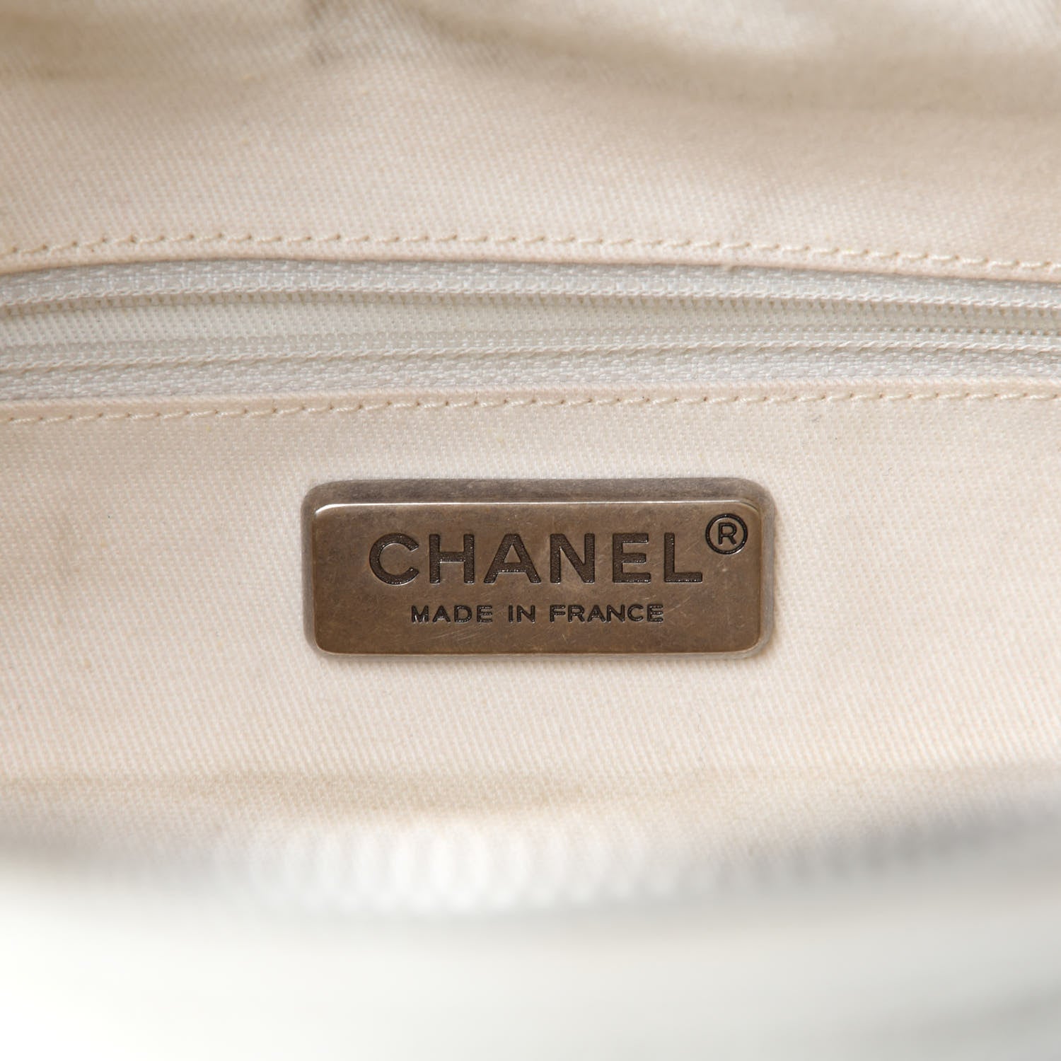 Chanel Caviar Large Outdoor Ligne Hobo White 10 of 12