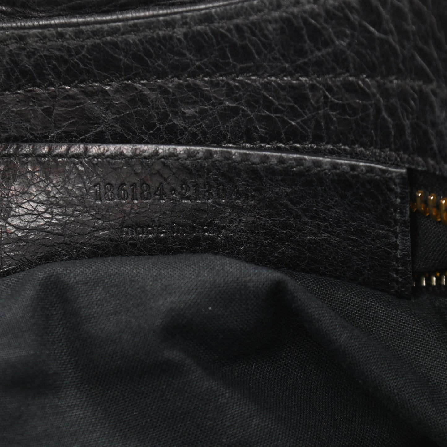 Chevre Giant 21 Gold Hardware RTT Black