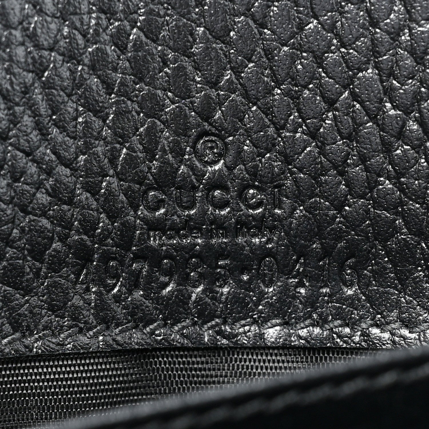 Gucci Dollar Calfskin Enamel Monochrome Mini GG Marmont Chain Wallet Black 9 of 11