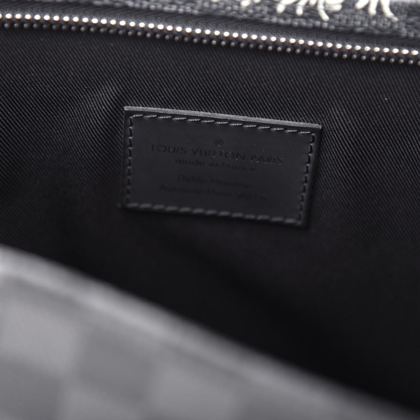 Damier Graphite Rope Pochette Voyage White