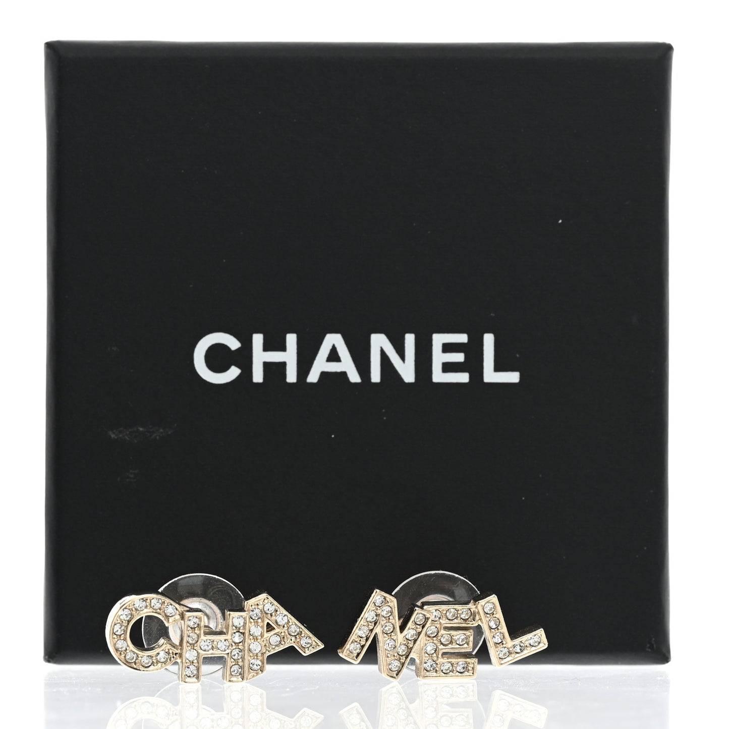 Crystal Pearl Signature Stud Earrings Gold