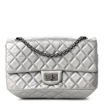 Chanel Metallic Aged Calfskin 2.55 Reissue 225 Flap Silver 1 of 13