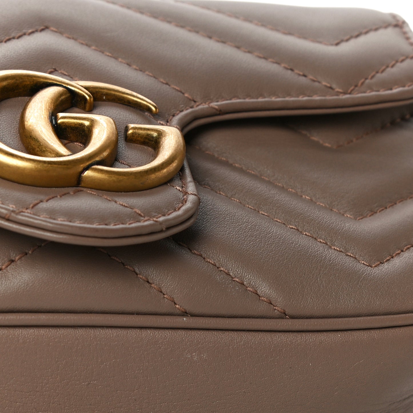 Calfskin Matelasse Super Mini GG Marmont Shoulder Bag Porcelain Rose