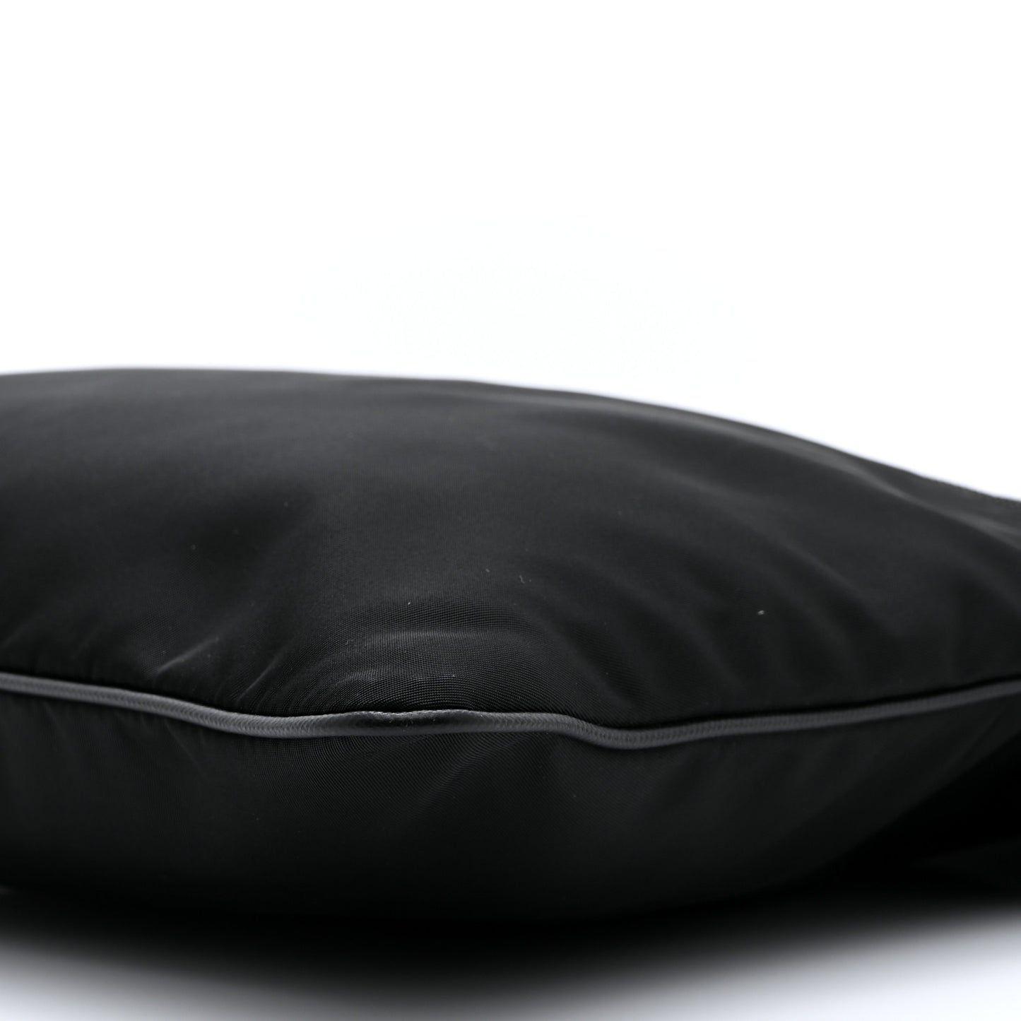 Tessuto Nylon Saffiano Flat Messenger Bag Black