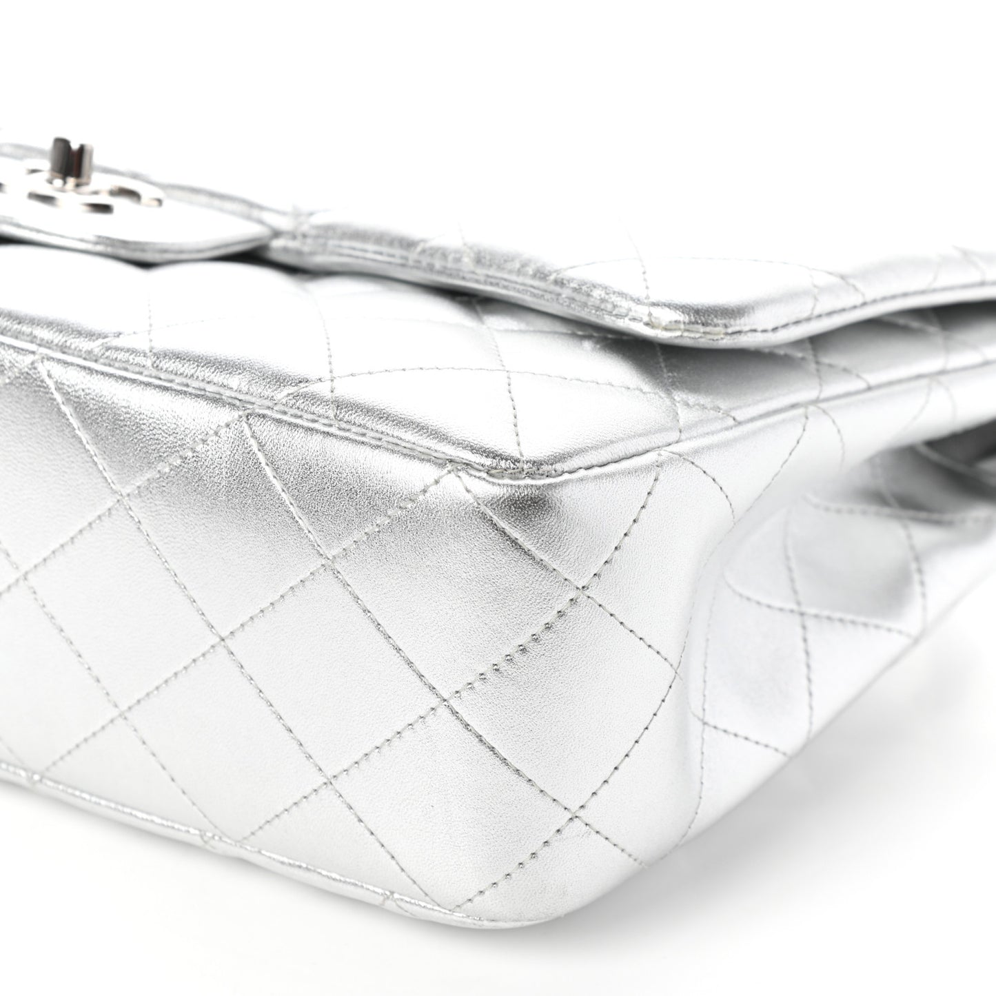 Metallic Lambskin Quilted Jumbo Single Flap Silver