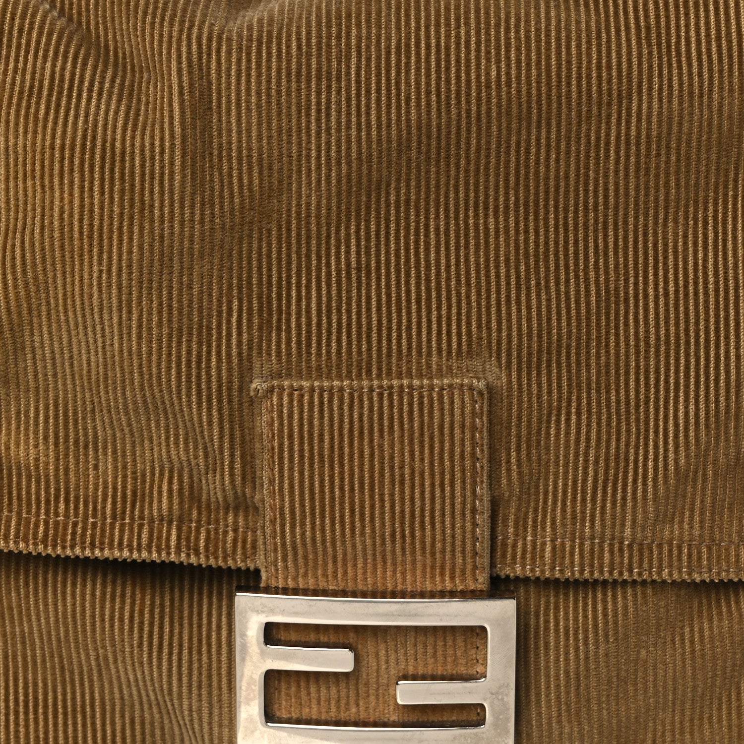 Fendi Corduroy Mama Baguette Beige 6 of 9