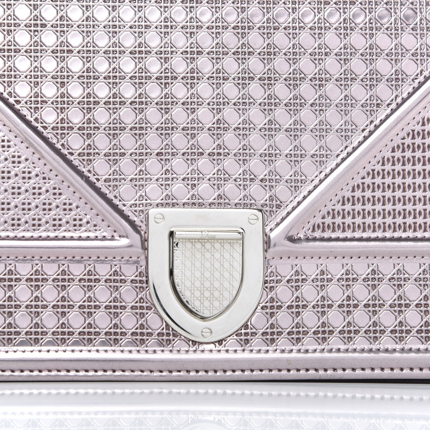 Christian Dior Metallic Patent Micro-Cannage Medium Diorama Flap Bag Hyper Pink 10 of 10
