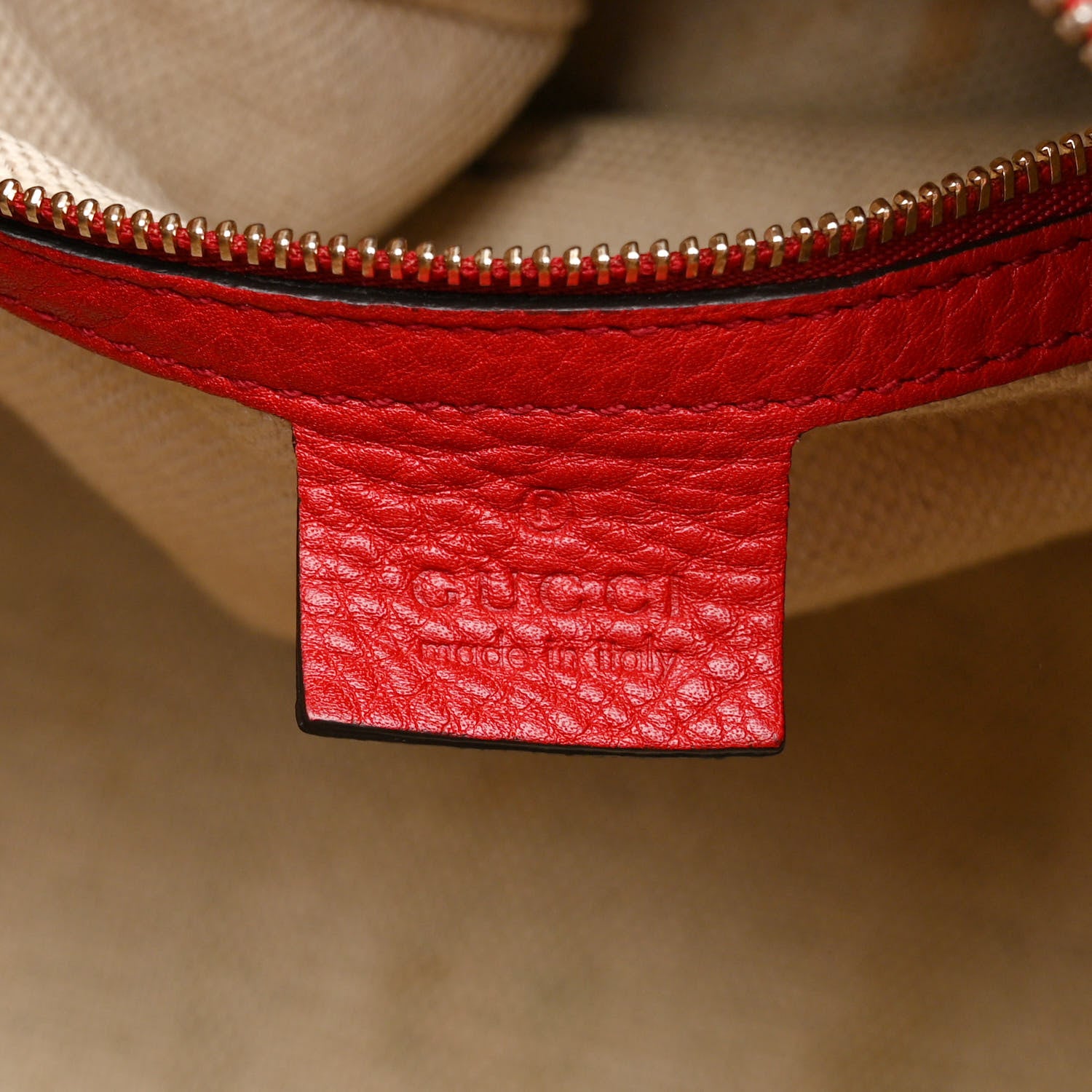 Gucci Pebbled Calfskin Medium Soho Boston Red 6 of 15
