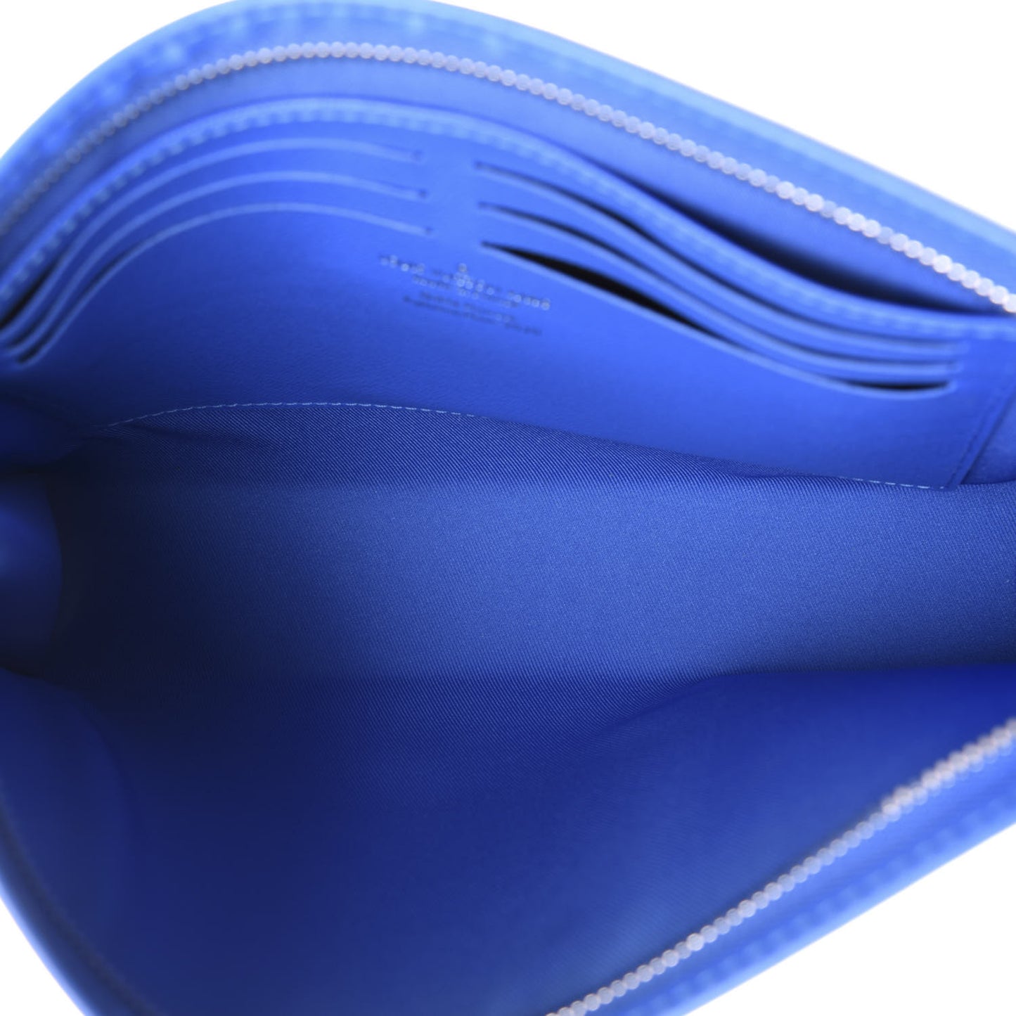 Monogram Clouds Pochette Voyage MM A4 Blue