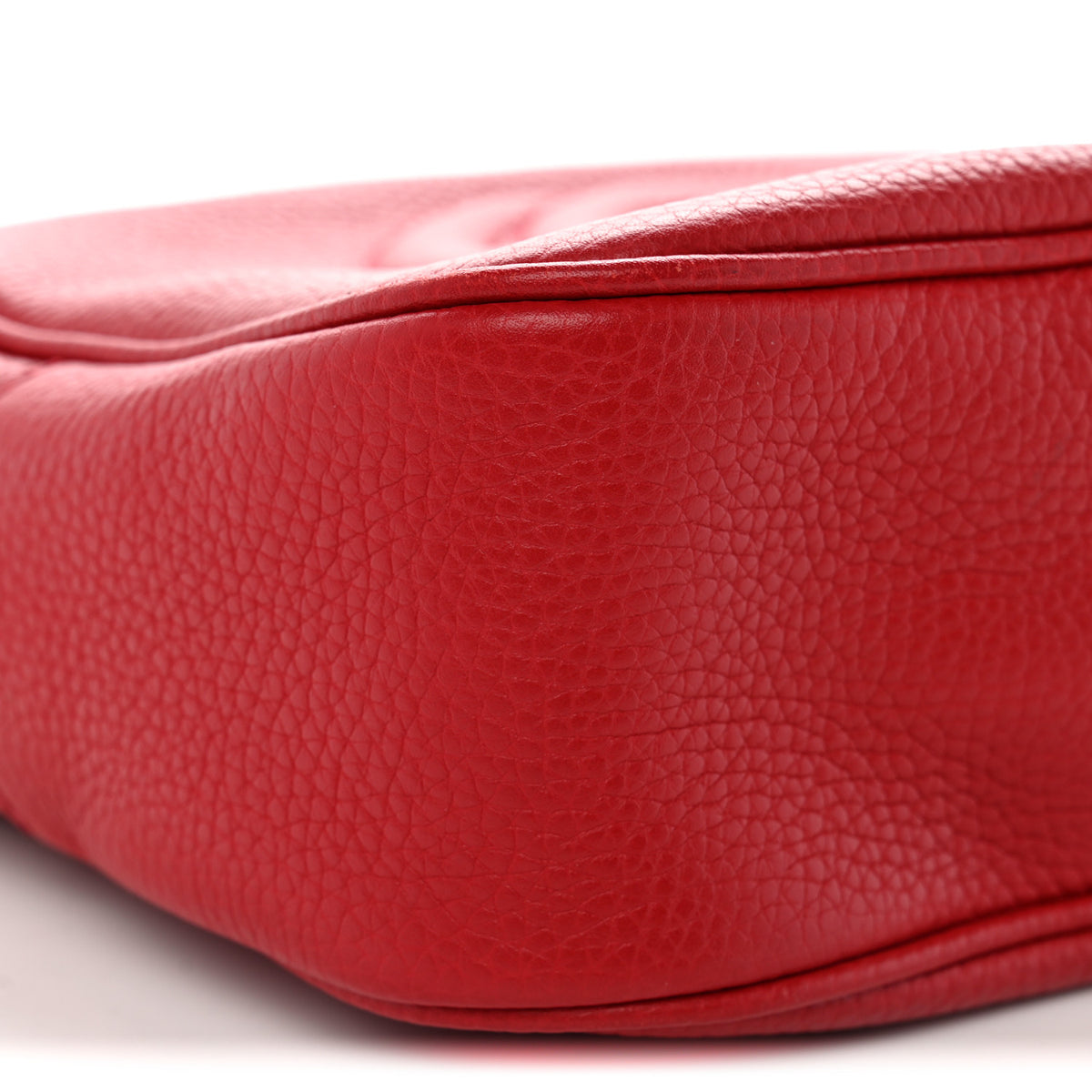 Gucci Pebbled Calfskin Small Soho Disco Bag Vibrant Red 9 of 13