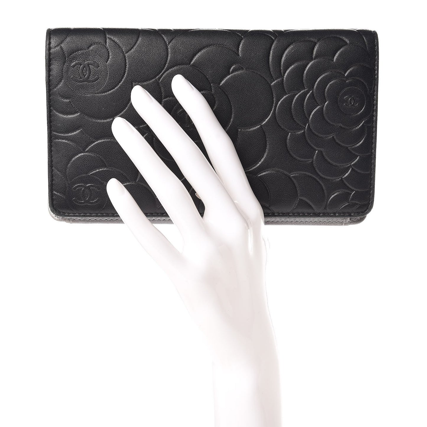 Lambskin Camellia Embossed Yen Wallet Black