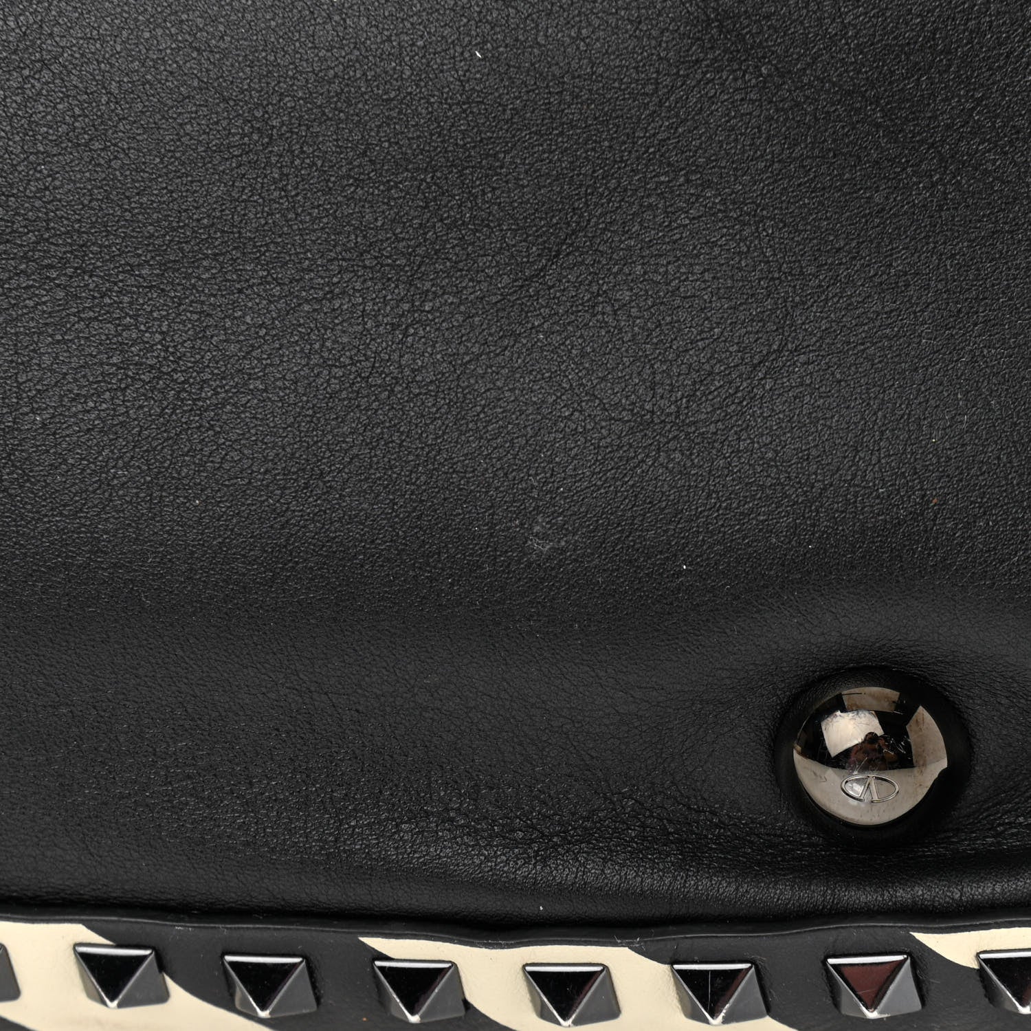 Valentino Garavani Calfskin Chevron Medium Rockstud Tote Light Ivory Black 13 of 14