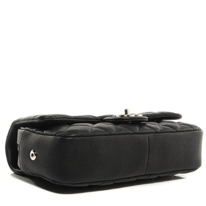 Chanel Caviar Quilted Medium Easy Flap Black 4 of 9
