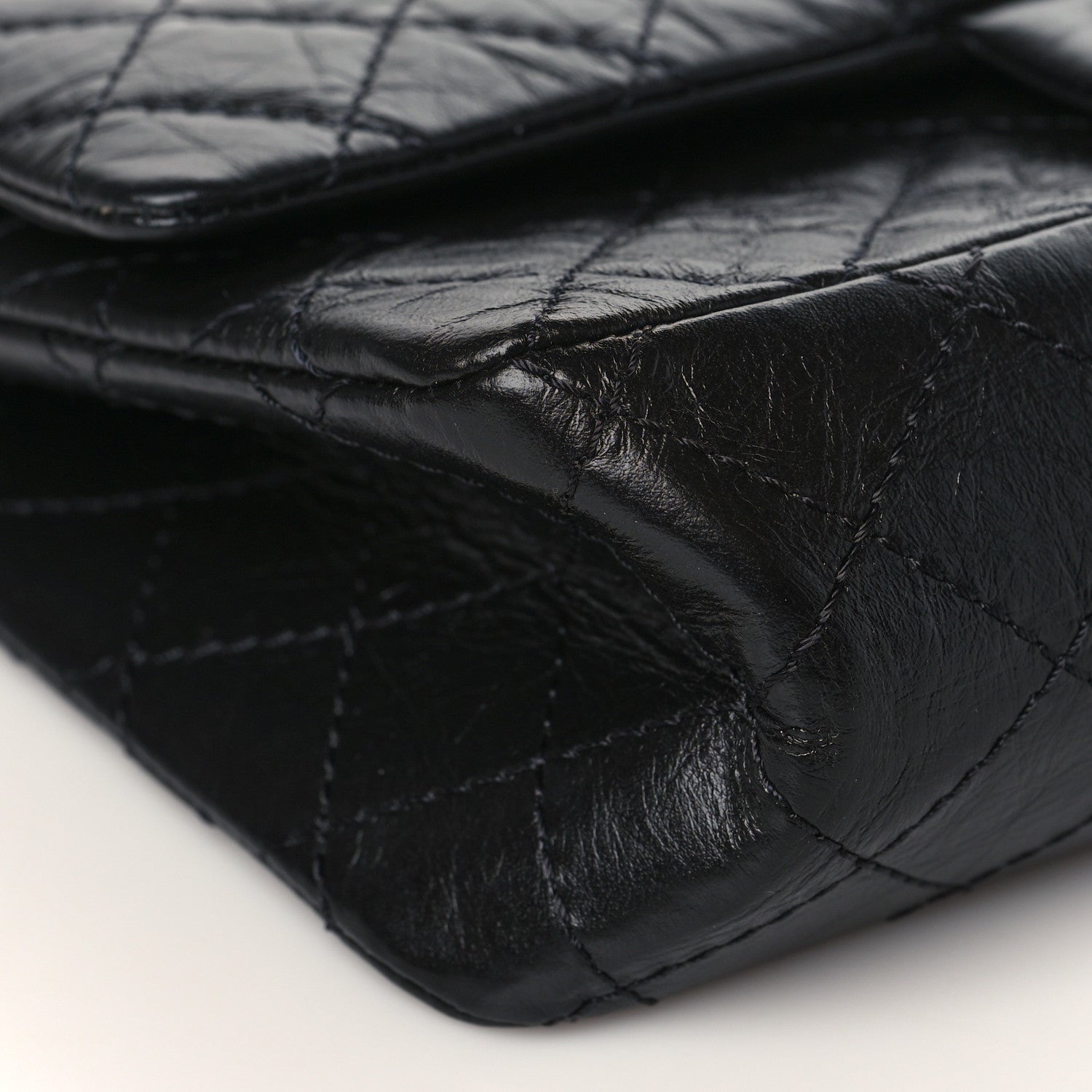 Chanel Aged Calfskin Quilted 2.55 Reissue 225 Flap So Black 8 of 9