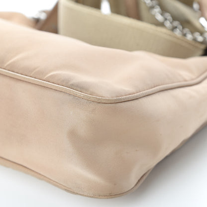 Prada Nylon Re-Edition 2005 Shoulder Bag Cammeo 11 of 15