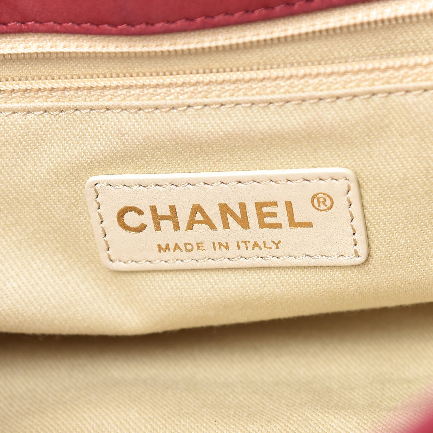 Chanel Iridescent Calfskin Large Chic Quilt Flap Red 8 of 11