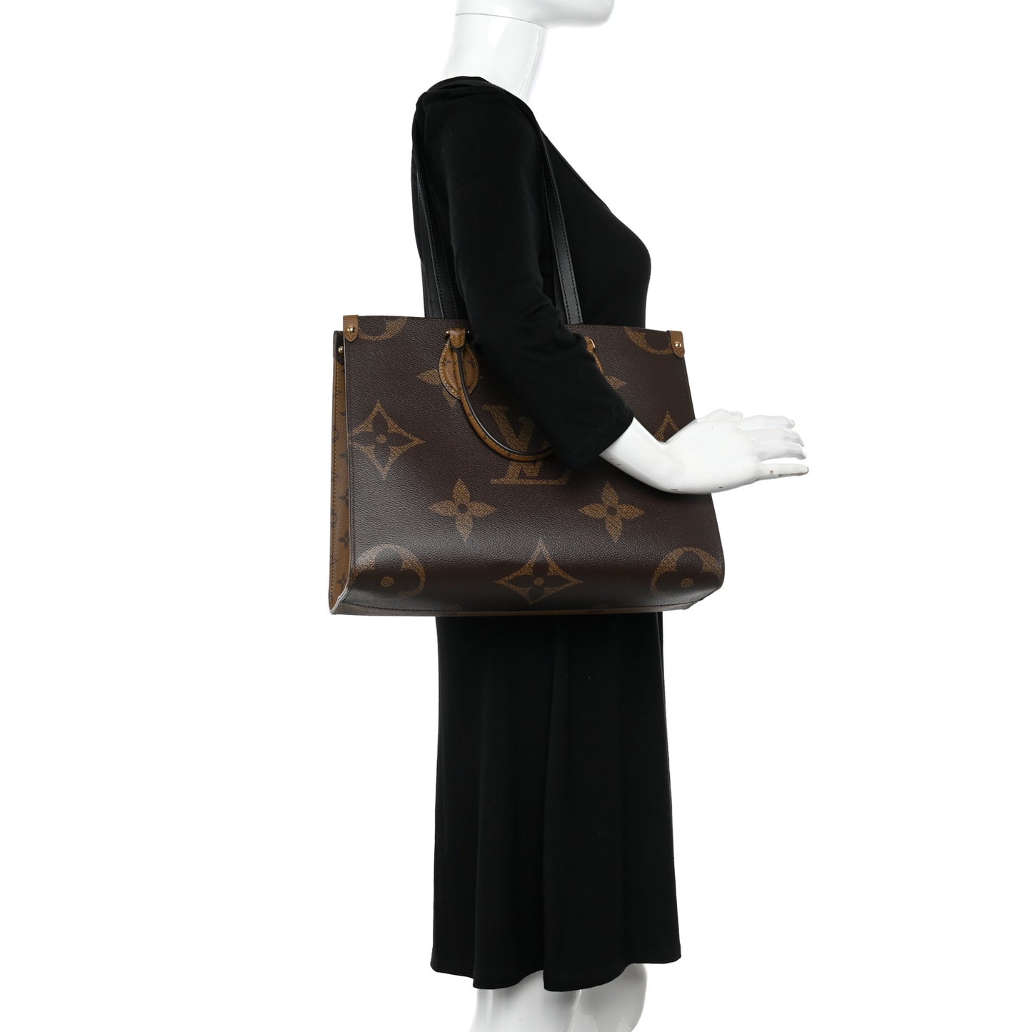 Reverse Monogram Giant Onthego MM