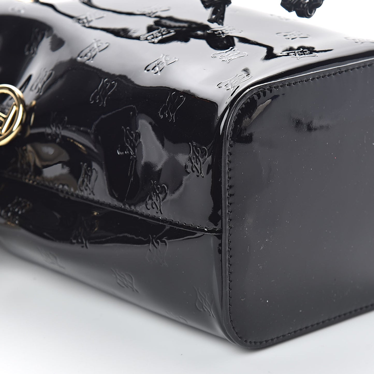 Vitello Vernice Mou F is Fendi Karligraphy Embossed Mini Mon Tresor Bucket Bag Black