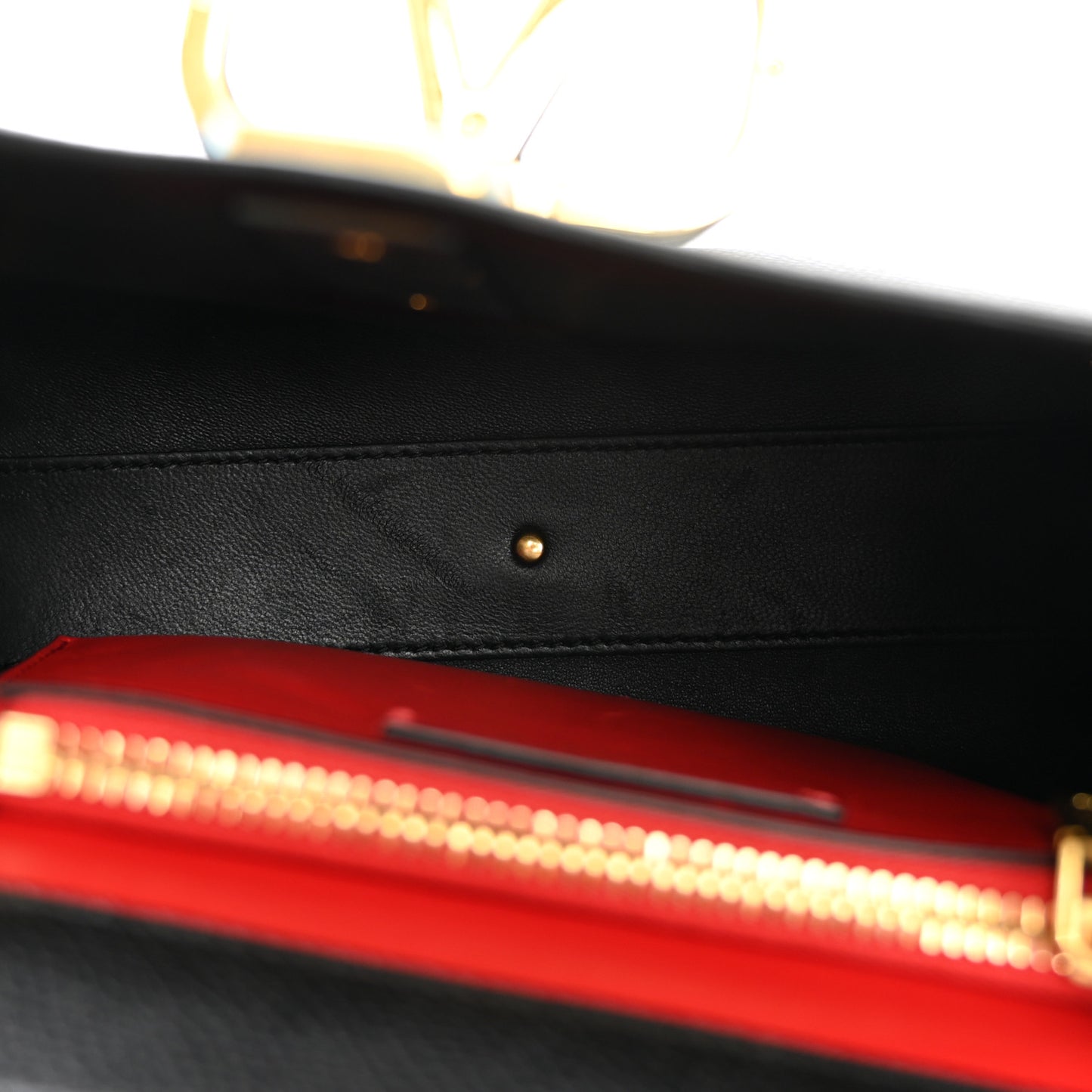 Grainy Calfskin Small VSling Top Handle Bag Black