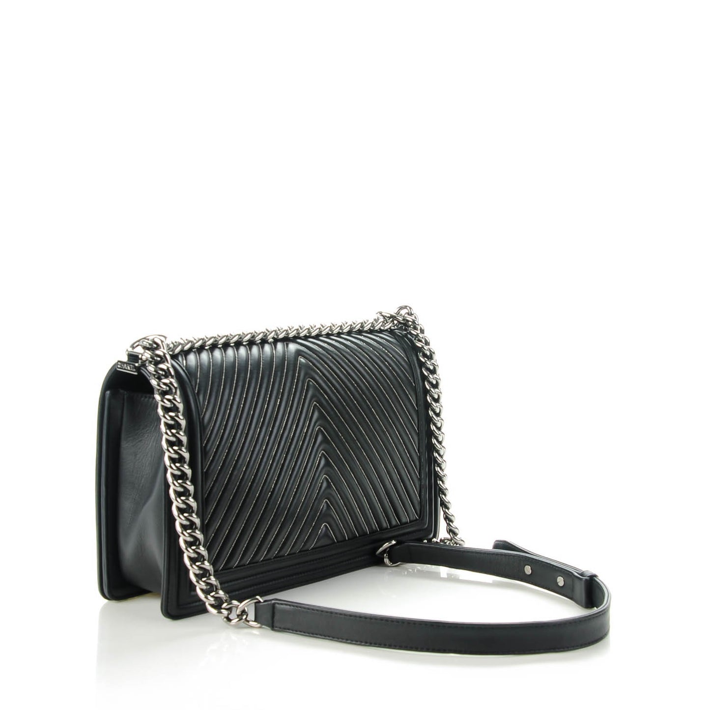 Calfskin Chain Chevron New Medium Boy Flap Black