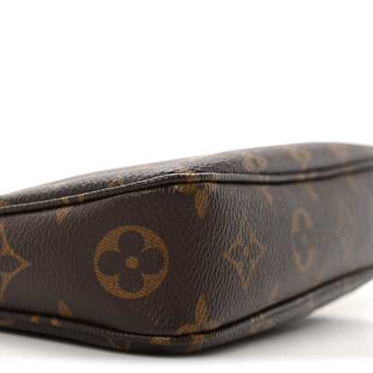 Louis Vuitton Monogram Chain Pochette Accessories 8 of 9