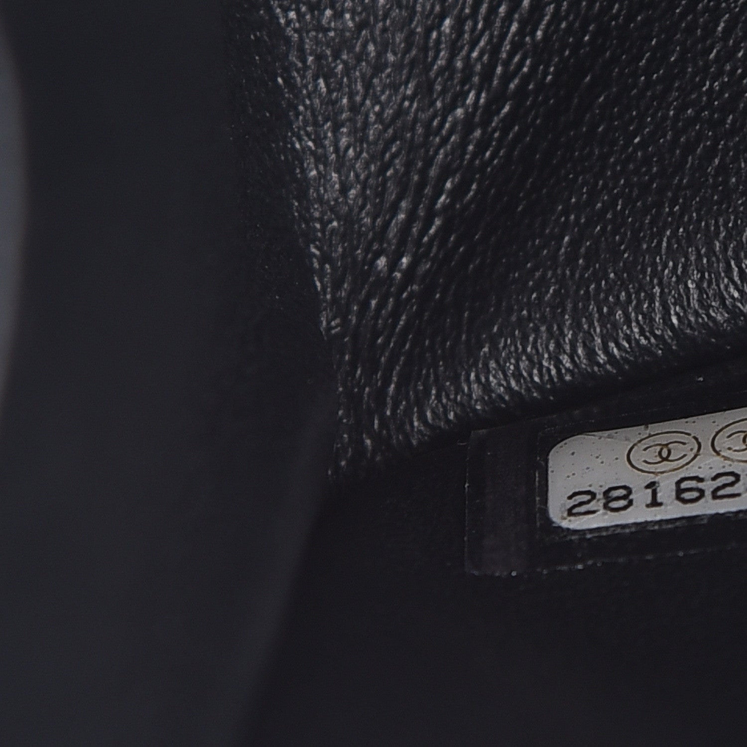 Chanel Calfskin Crocodile Embossed Graffiti 2.55 Mini Cocodile Reissue Flap Black Pink 9 of 10