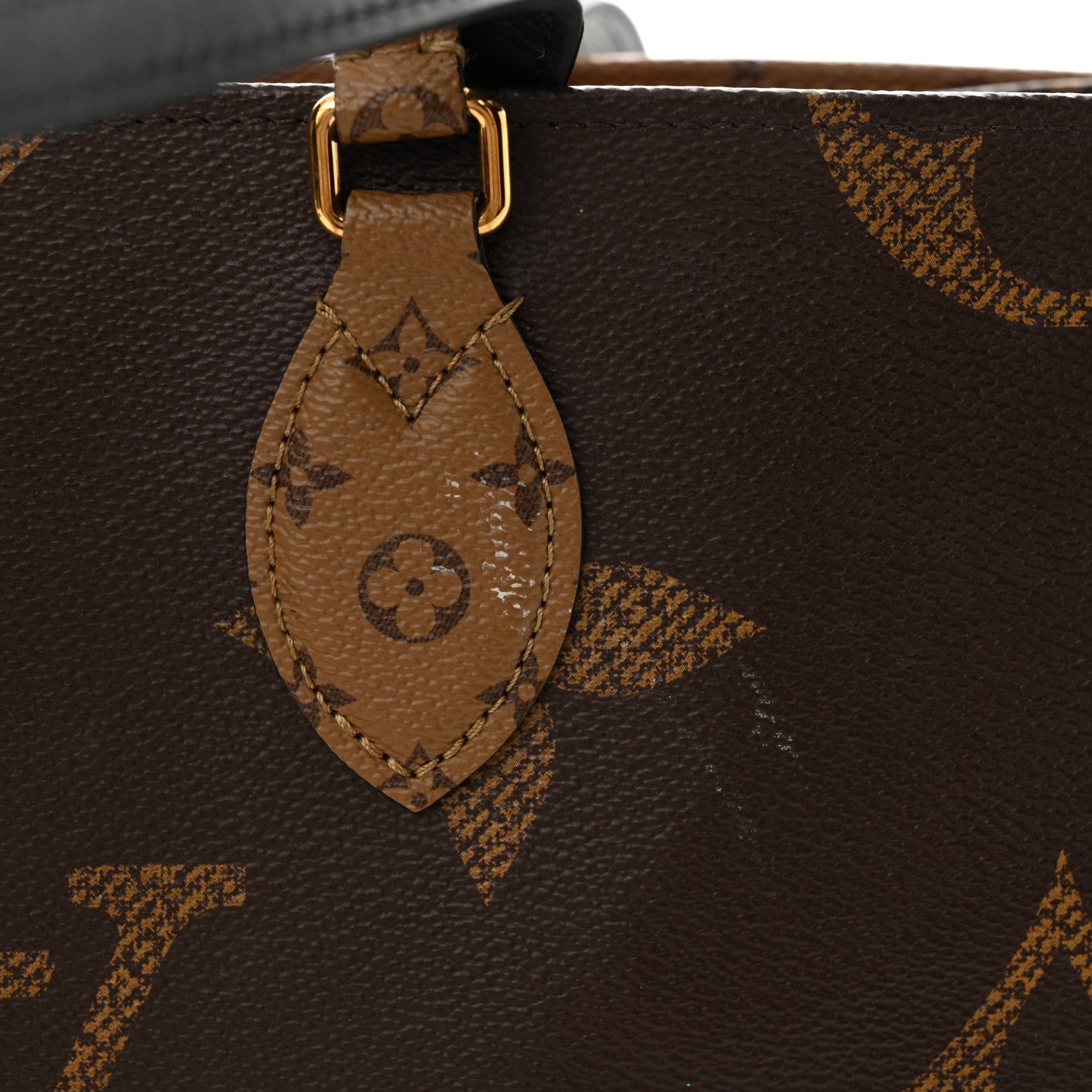 Louis Vuitton Reverse Monogram Giant Onthego MM 14 of 17