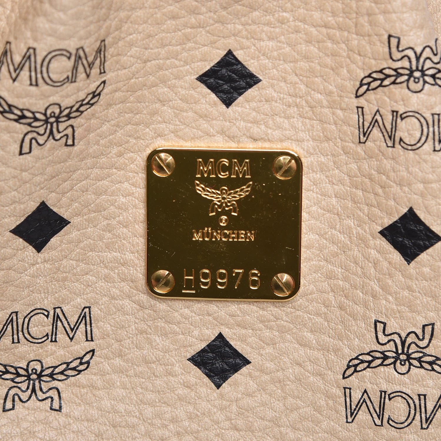 MCM Visetos Hobo Beige 6 of 17