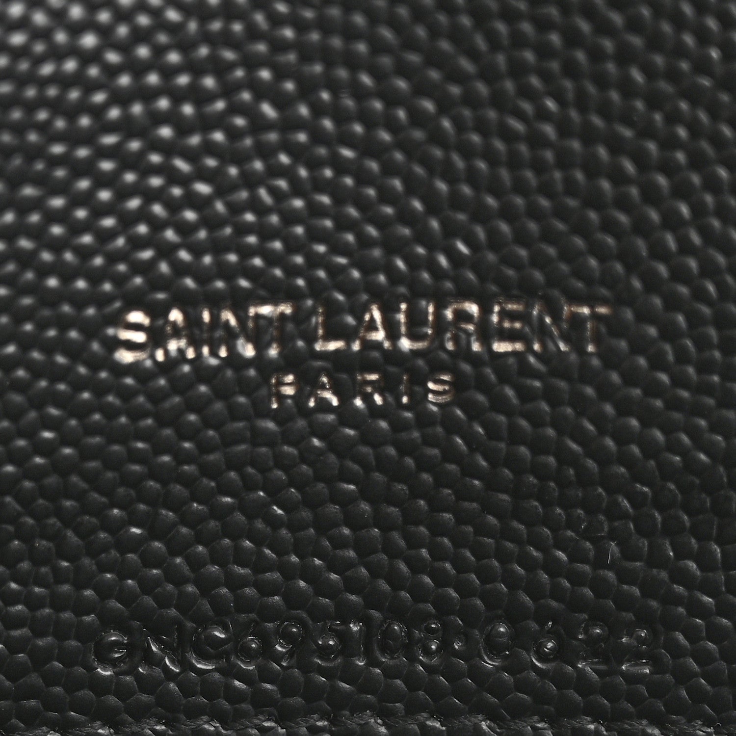 Saint Laurent Grain De Poudre Matelasse Chevron Monogram Monochrome Envelope Chain Wallet Black 7 of 12