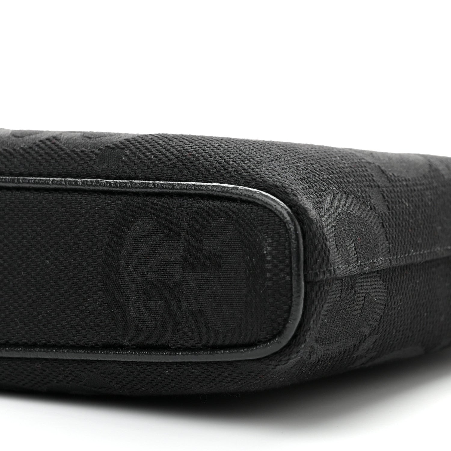 Gucci Monogram Jumbo GG Textured Dollar Calfskin Wristlet Messenger Bag Black 10 of 11