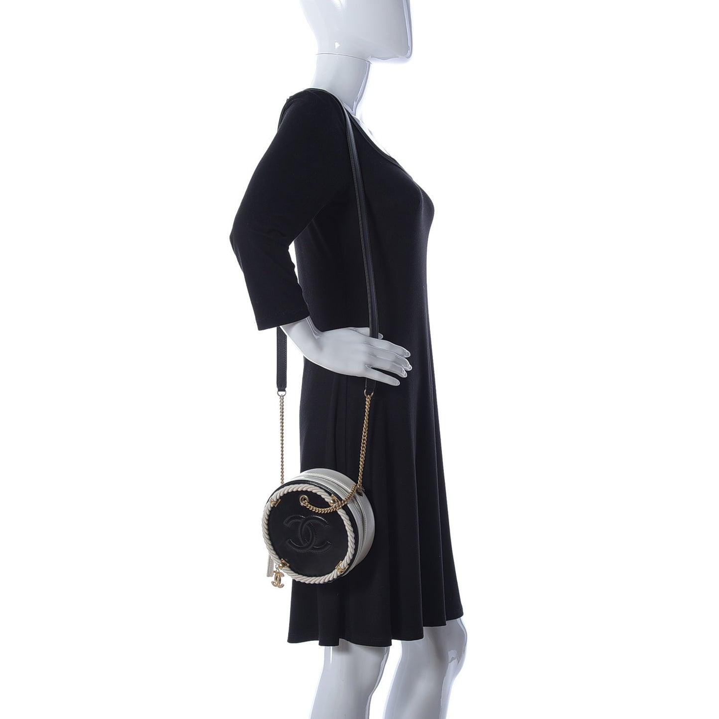 Crumpled Calfskin Cotton Small En Vogue Round Bag Black