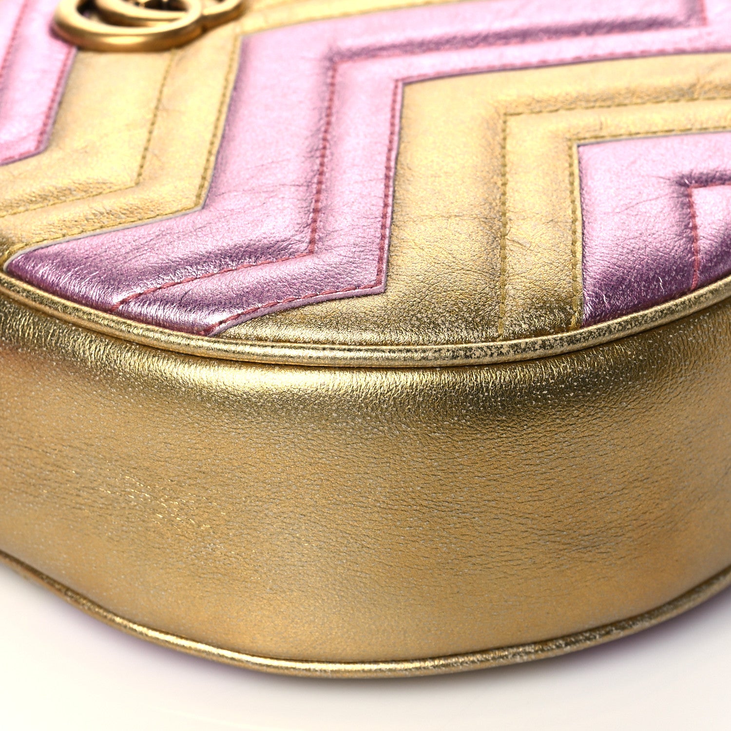 Gucci Metallic Nappa Matelasse Heart Mini GG Marmont Round Shoulder Bag Oro Vecchio Rosa 10 of 11