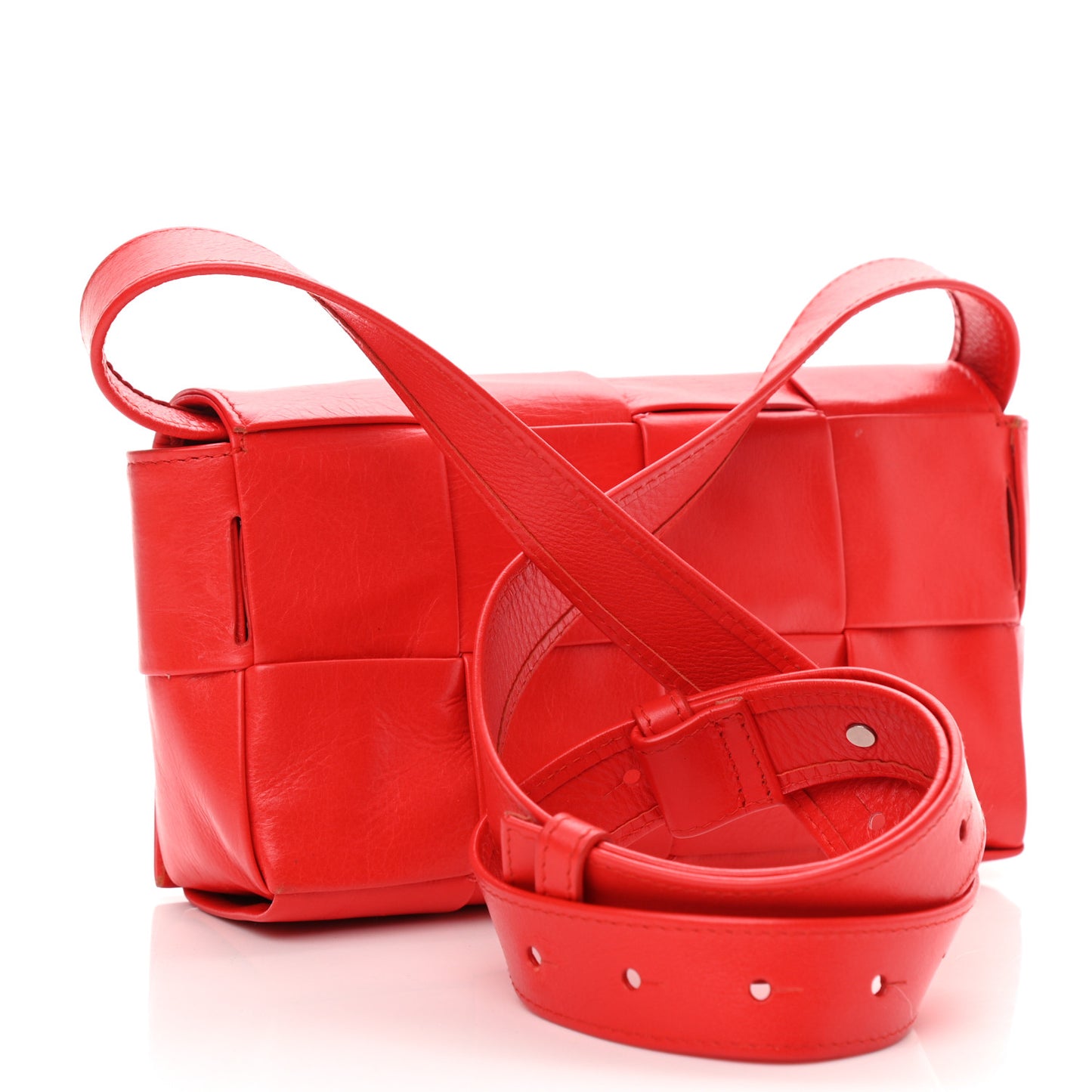 Paper Calfskin Maxi Intreccio The Belt Cassette Bag Bright Red