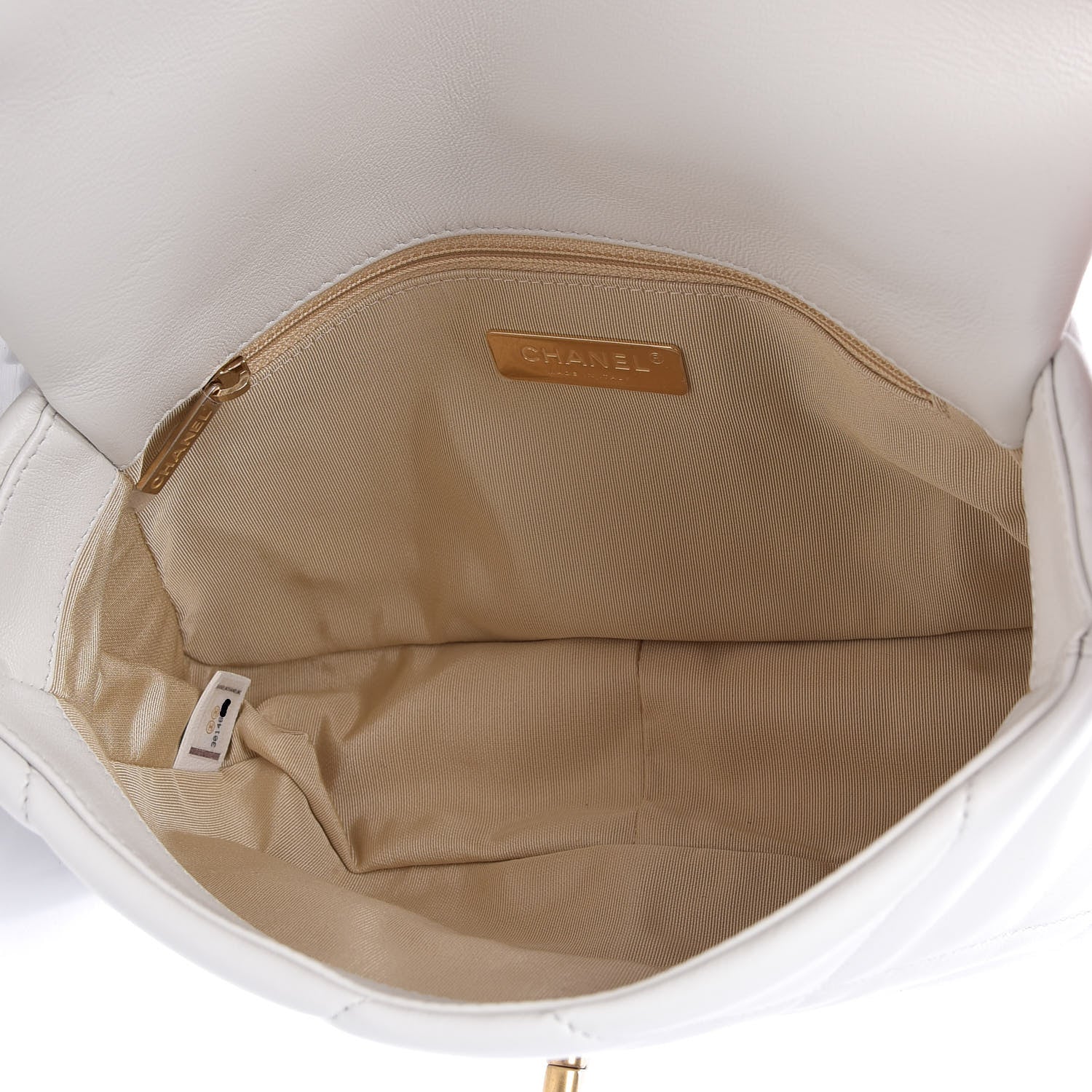 Chanel Goatskin Quilted Medium 19 Flap White 5 of 11