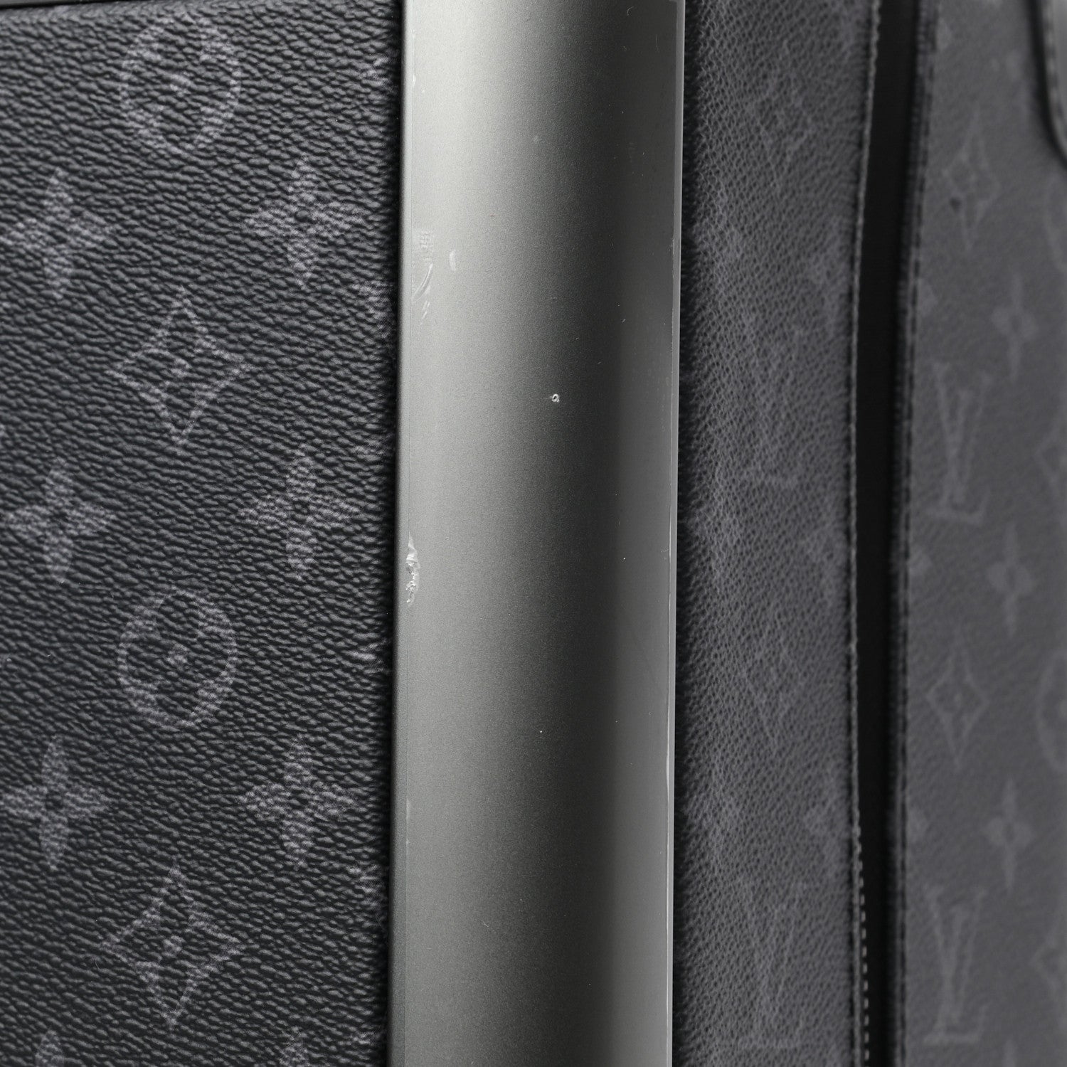 Louis Vuitton Monogram Eclipse Horizon 55 9 of 12