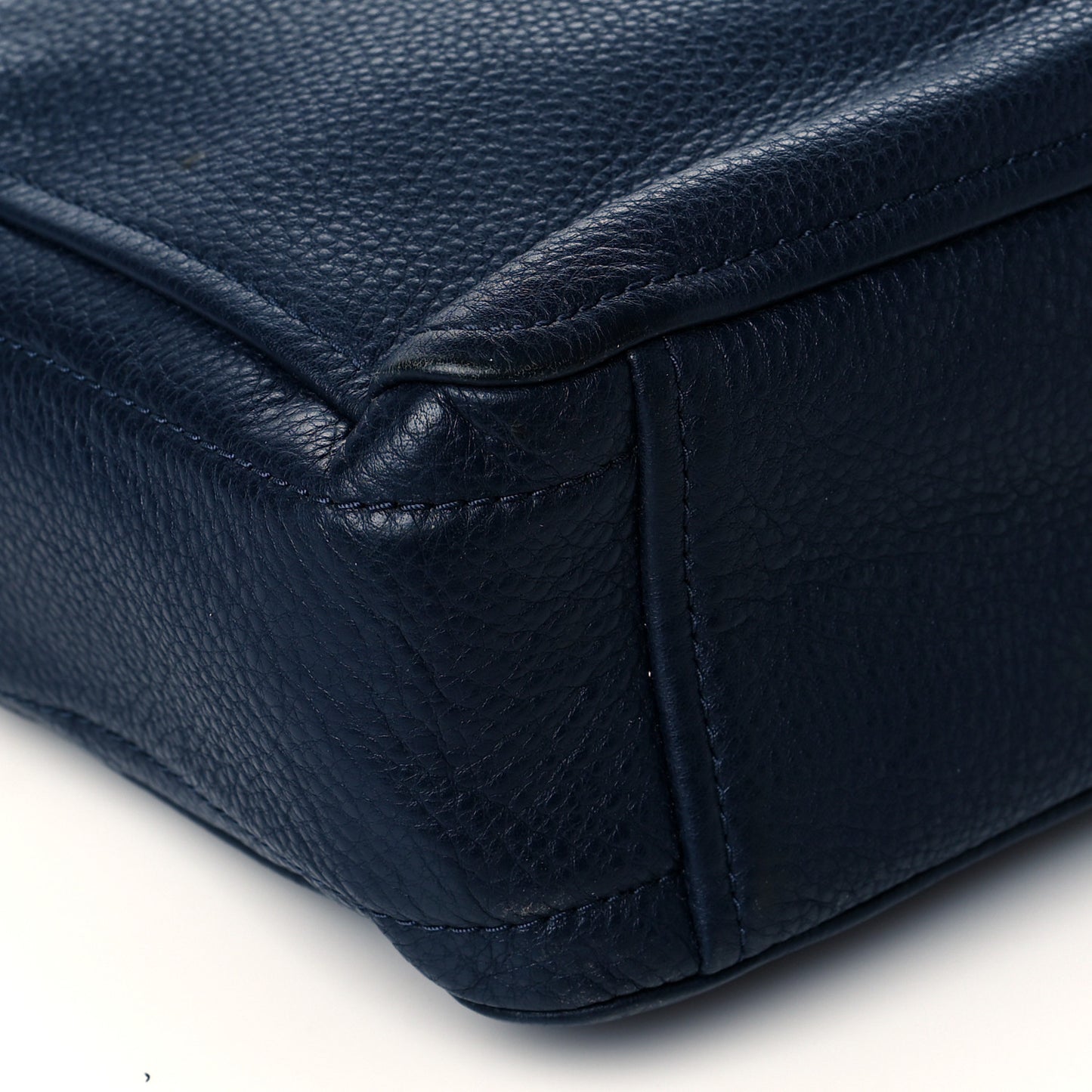 Supple Natural Grain Calfskin The Softshot 27 Bag Navy