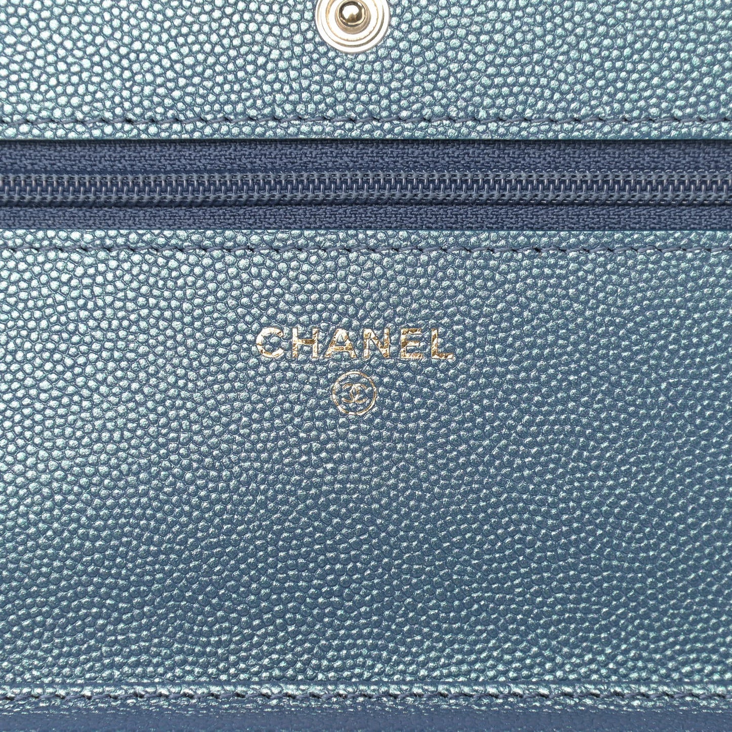 Iridescent Caviar Quilted Wallet On Chain WOC Dark Blue
