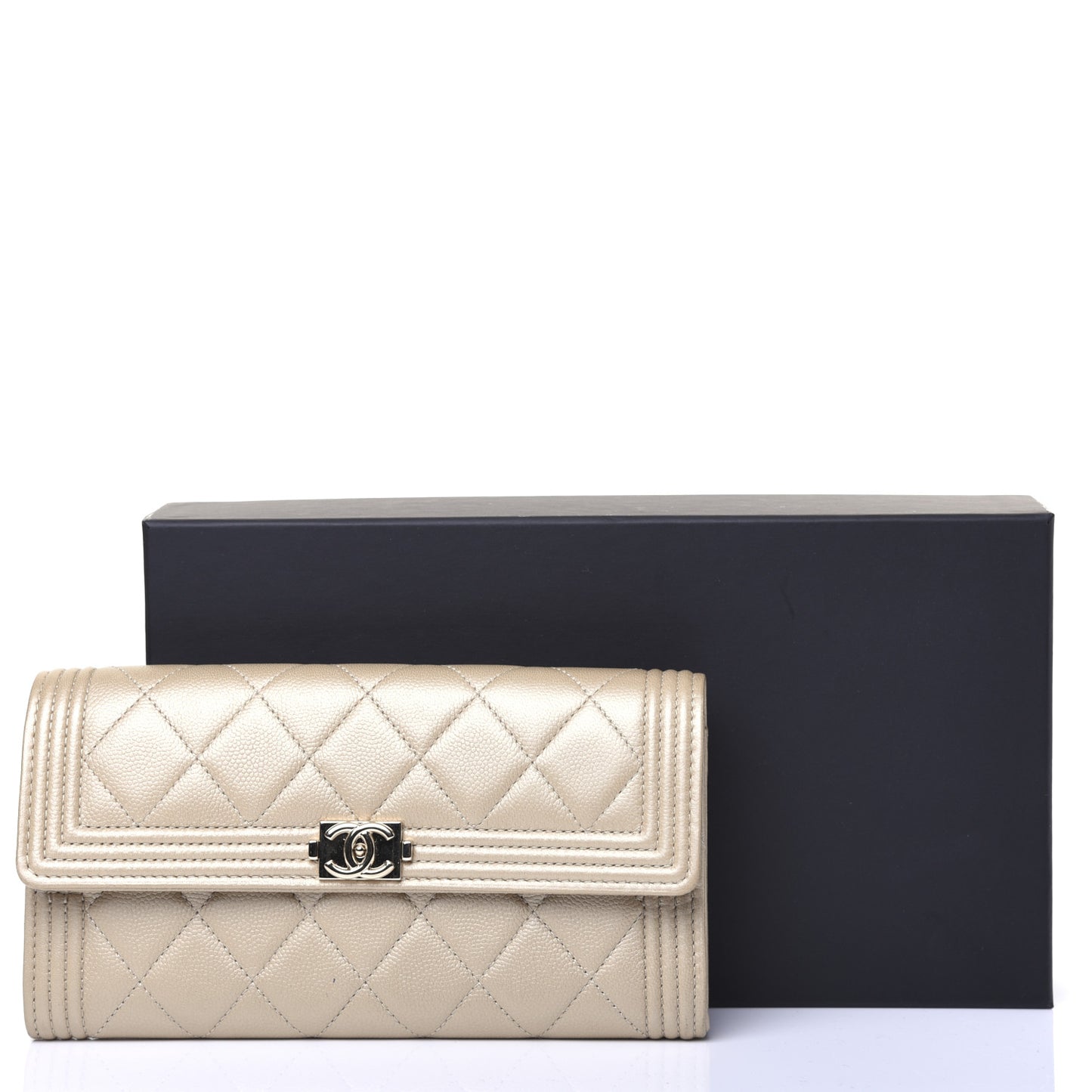 Metallic Caviar Quilted Large Boy Gusset Flap Wallet Gold