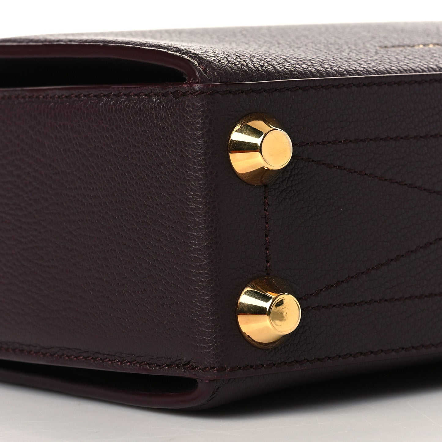 Fine Grain Goatskin Box Shoulder Bag 19 Bordeaux