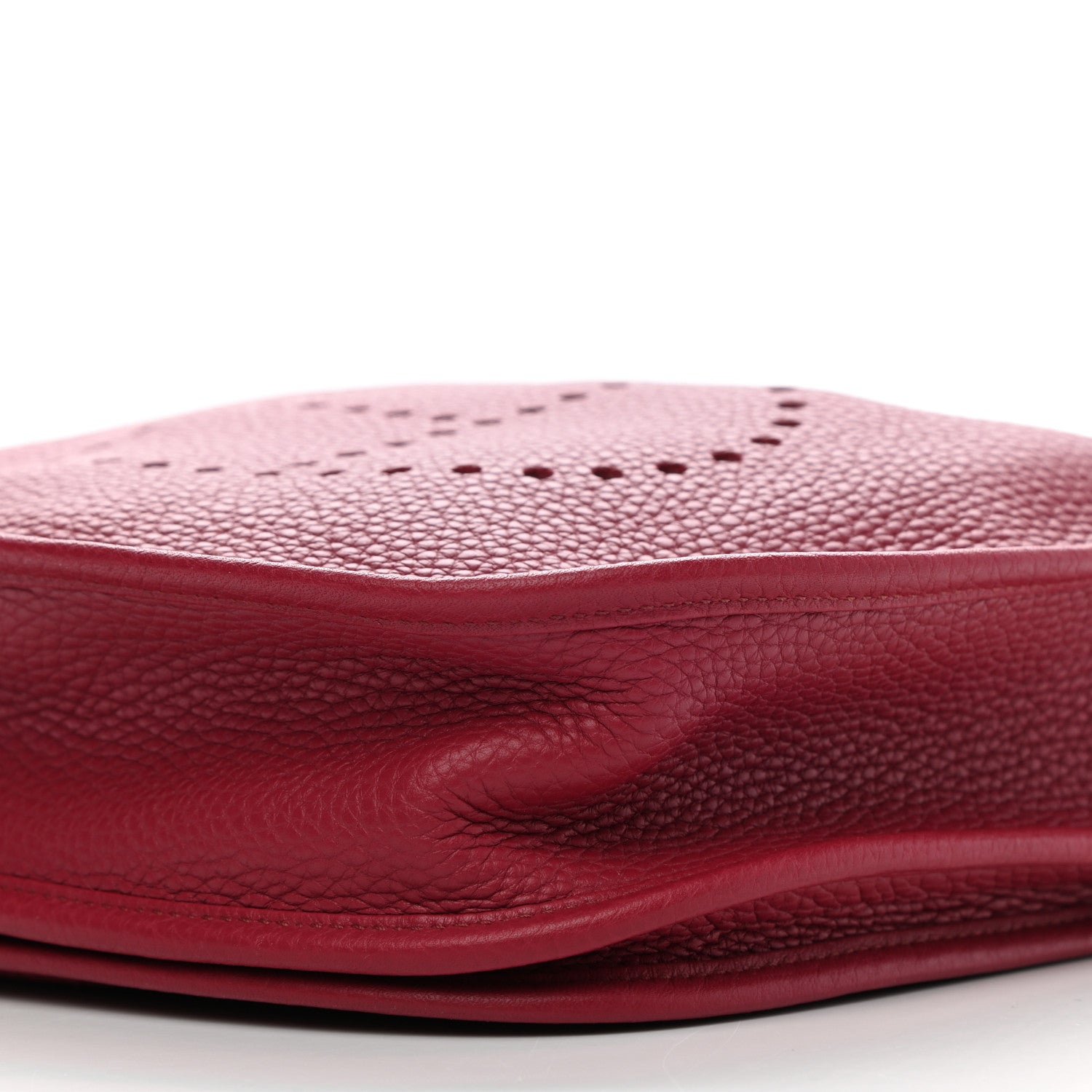 Hermes Taurillon Clemence Evelyne III PM Rubis 9 of 9