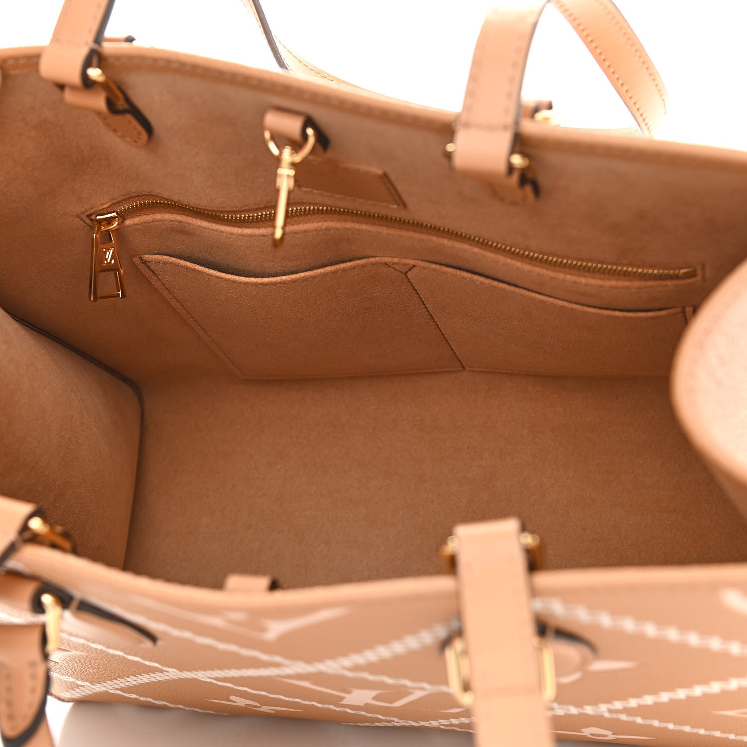 Louis Vuitton Empreinte Monogram Giant Broderies Onthego MM Arizona 5 of 9
