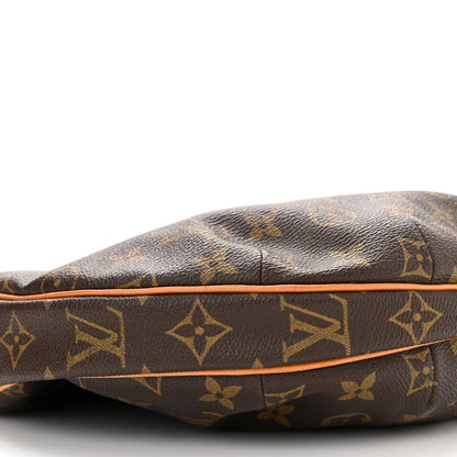 Louis Vuitton Monogram Croissant MM 8 of 9