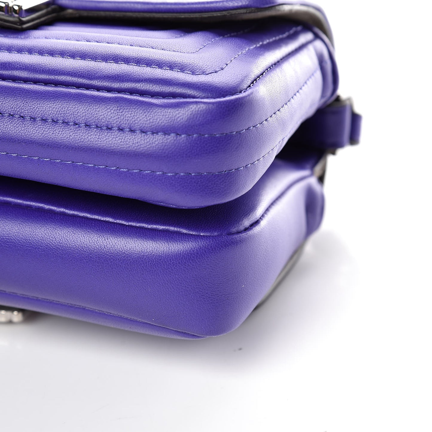 Shiny Nappa Trapuntata Micro Double Baguette Purple