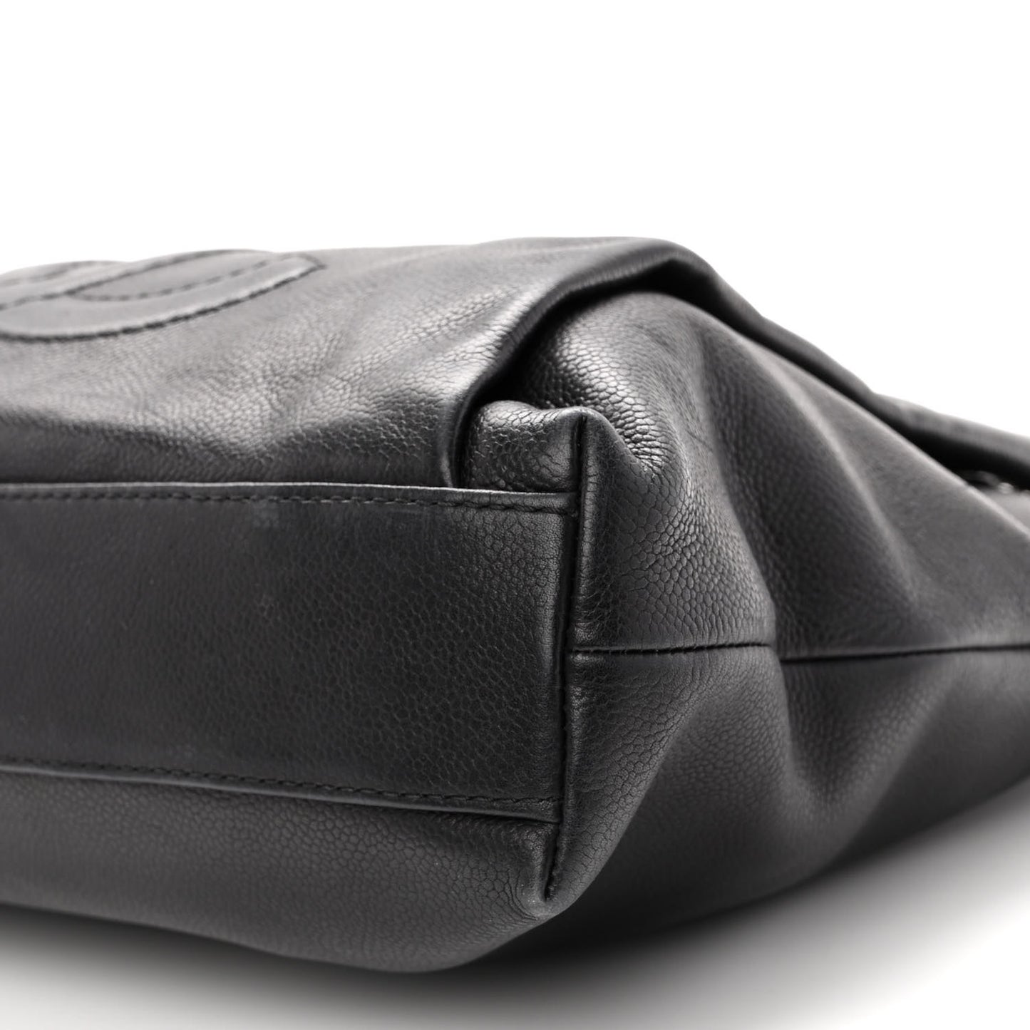 Caviar Large CC Tuck Tote Black