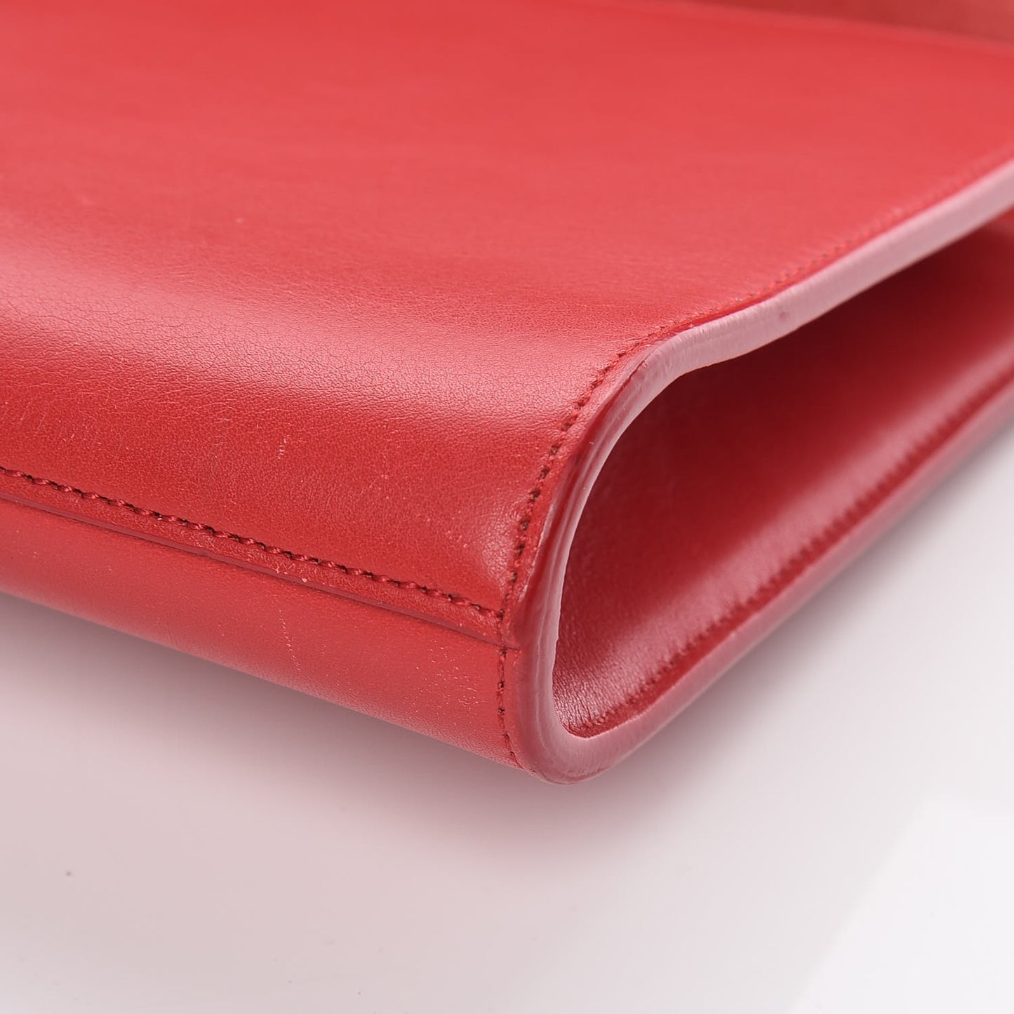Calfskin Classic Y Ligne Clutch Red